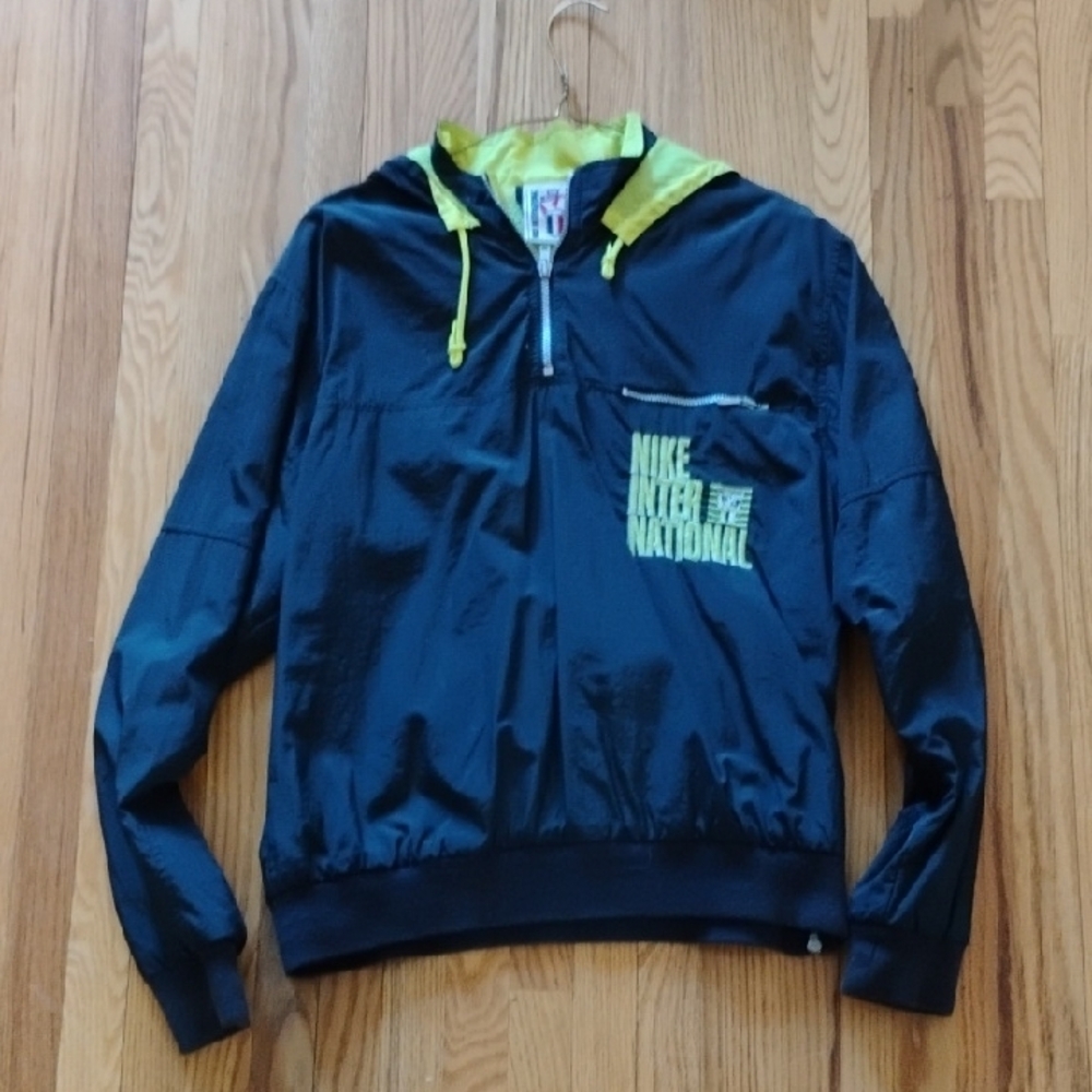 Vintage 1990s Nike International Windbreaker Pullover Jacket Men's Small "Rare"